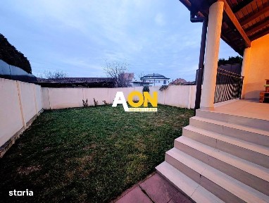 Casă tip înșiruit, D+P+M, 4 camere, garaj, 214 mp teren, zona Centru