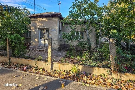 Casă Eforie Sud, ultracentral, 2 fronturi la stradă, 450 mp teren