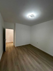 Inchiriez Apartament 2 Camere Activitate Comerciala Exigent Plaza