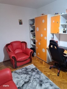 - Apartament 3 camere, suprafata totala 81mp, zona Strada Garii. Etaj