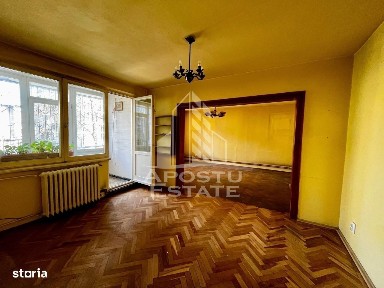 Apartament 4 camere, parter inalt, boxa, zona Take Ionescu/Cardinale
