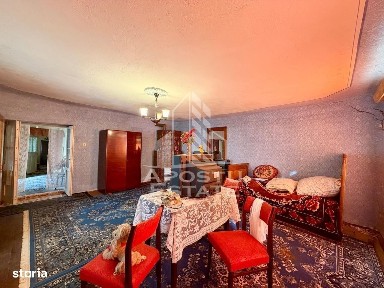 Casa individuala de vanzare, teren 1750 mp, Zona: Sanandrei