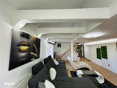 Apartament renovat cu 3 camere, 2 băi, balcon, loc parcare - Cireșica