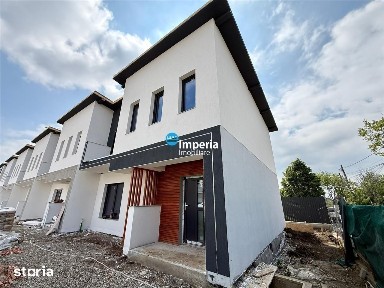 Case insiruite, 4 camere, P+1E - central in Valea Lupului