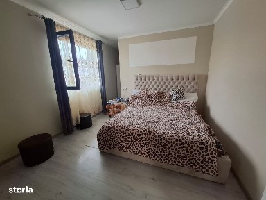 Vand casa 5 camere in Vladimirescu ID: RH-44381
