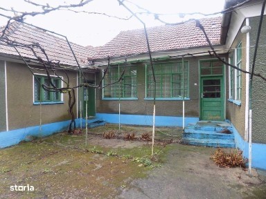 Vand casa veche 4 cam., dependinte, Santandrei, ST=650mp