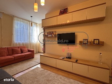 Apartament 2 camere + loc de parcare acoperit - str. Martir Paris Jano