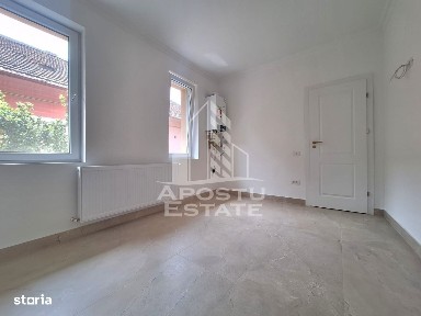 Apartament sau Spatiu comercial cu 2 camere, 47 mp utili, zona Intim
