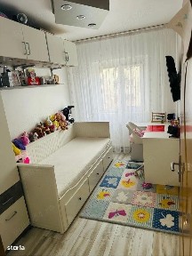 Apartament 3 camere - zona Lipovei - Etaj 2 - Centrala Proprie OCAZIE!