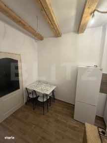 Garsoniera 28 mp, prima inchiriere, singur in curte cu terasa