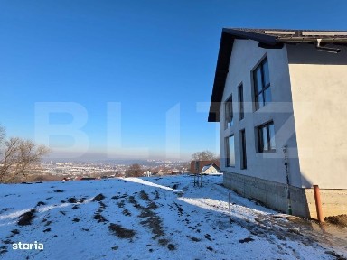 Doua case in Sfantu Ilie, 110 mp utili, garaj, acces privat