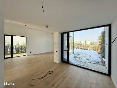 Vila tip duplex in Amber Forest, langa padure