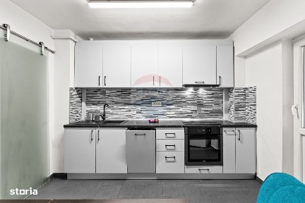 Apartament cu 3 camere de inchiriat