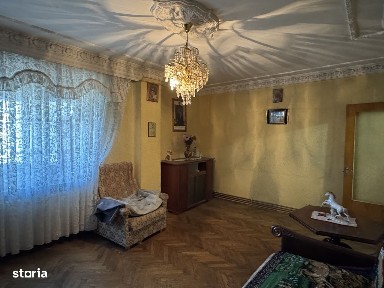 5 cam, 112 mp. decomandat, fara imbunat., et.4, acoperis, N.Titulescu