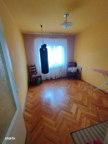Vanzare apartament 3 camere PB Rogerius (Oradea)