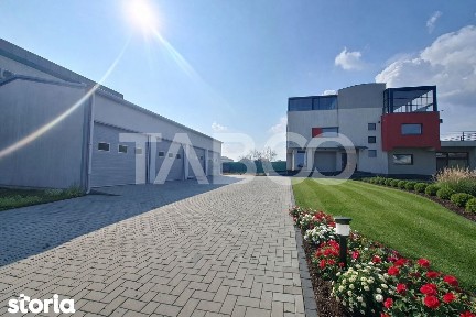 Casa cu adaos de iubire- Vila spectaculoasa de vanzare