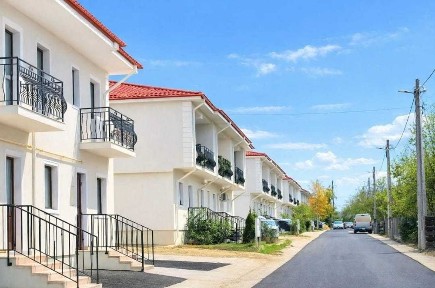 Apartament 3 camere decomandat etaj1 intabulat mutare imediata gradina