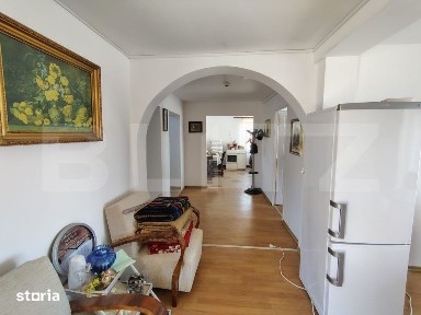 Proprietate cu 10 camere pentru investitie, teren 800 mp, Comuna Mociu