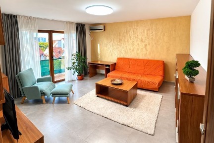 PROPRIETAR inchiriez ap 2 cam langa Shopping City Mall, parcare privat