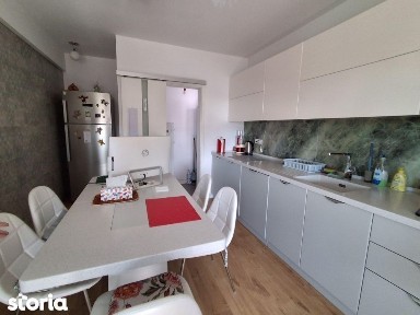 Apartament 96 mp + garaj subteran, bloc 2018, zona Centrala