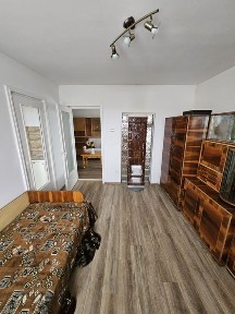 Vând apartament Cerbului bl H