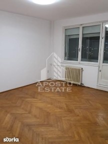 Apartament 3 camere de vanzare, zona Take Ionescu, Timisoara