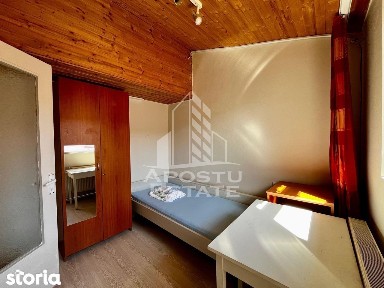 Apartament 3 camere de vanzare, curte comuna, zona Iosefin, Timisoara