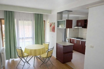 Proprietar inchiriez ap 1 camera langa Shopping City Mall, parcare