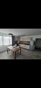 Apartamente la cheie de vânzare