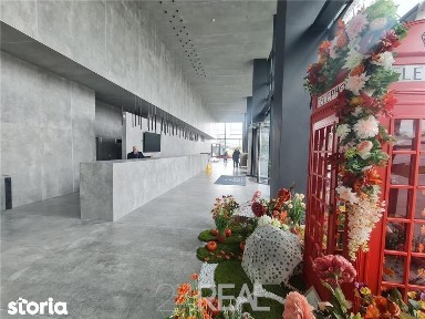 Spatii birouri de clasa A de inchiriat in London Building de la 650 mp