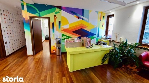 Triplex - 6 camere I Spatiu de birouri I Terasa 75 mp I View Superb I