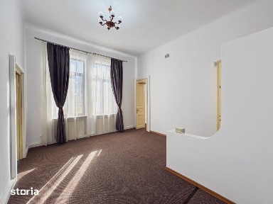 Apartament 4 camere, spatiul de activitate al firmei TALE de langa Par