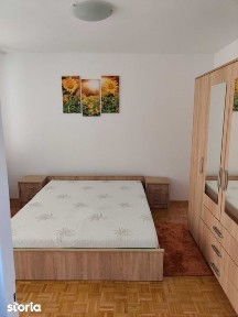 Ofer spre inchiriere ap. 2 camere, zona centrala (Universitate)
