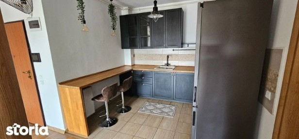 Inchiriez apartament 2 camere Cartierul Solar Berceni