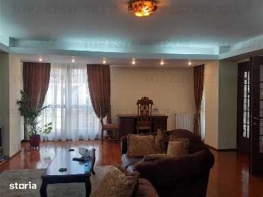 Apartament 4 camere de inchirat, loc de parcare, camera dressing, Doro