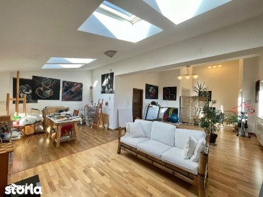 Vila individuala 7 camere de vanzare Piata Presei | Damaroaia | Parcul