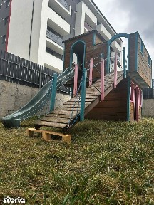 Apartament cu 3 camere Visan Centru langa Profi