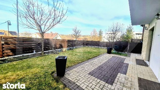 Apartament in casa cu 3 camere, 100mp si gradina proprie-Zona Campul