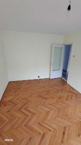 Apartament 3 camere de vanzare