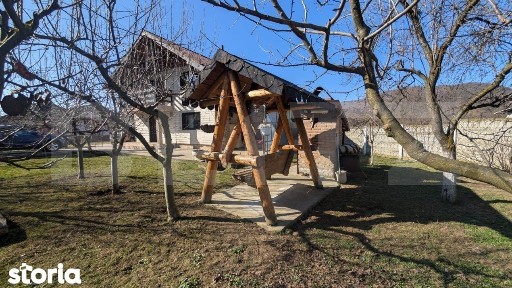 Vanzare in 2 rate Iedera Moreni Casa individuala P+1 cu mansarda, ter