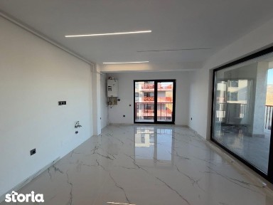 Apartament de 3 camere, 65 mp, 20 mp terasa, parcare, Zona Vivo