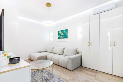 Garsonieră decomandată, Exigent Plaza Faza 5, mobilată, comision 0