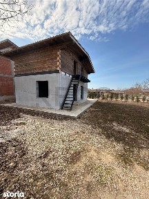 RECO Casa Cvadruplex de vanzare in Baile 1 Mai, aproape de Aqua Park