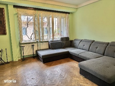 Casă cu 4 camere de închiriat Ultracentral