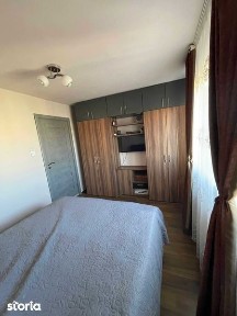 Vand apartament 3 camere