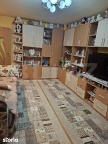 Apartament 3 camere, 69 mp, zona Obcini