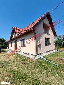 Casă familială de vânzare în Covasna, pe strada Târgului!