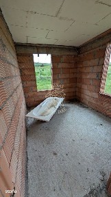 Casa 5 camere 180 mp-teren 600 mp- 14 km fata de Bistrita