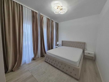 Proprietar - vila noua cu 4 camere,curte 400 mp