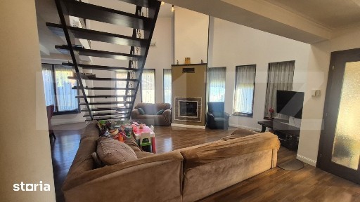 Casa de vanzare, 300 mp, teren 600 mp, zona Bercu Rosu
